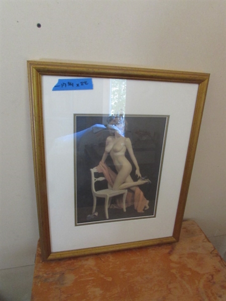 PAIR OF TASTEFUL VINTAGE NUDE PRINTS - MATTED & FRAMED