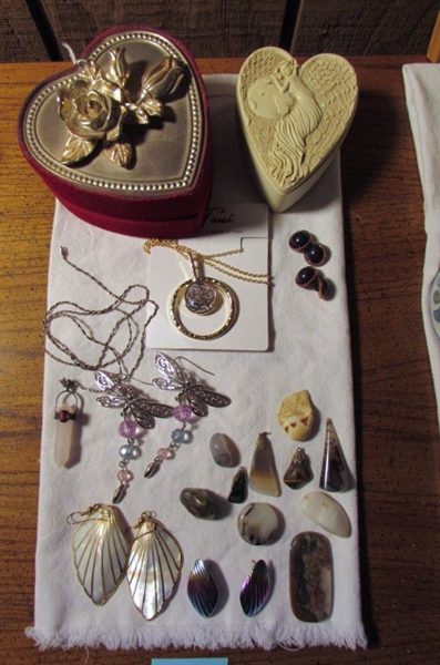 2 HEART SHAPED TRINKET BOXES & ASSORTED JEWELRY