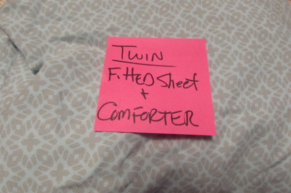 TWIN COMFORTER AND FITTED SHEET