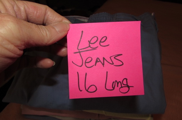 15 PAIRS OF LADIES LEE JEANS