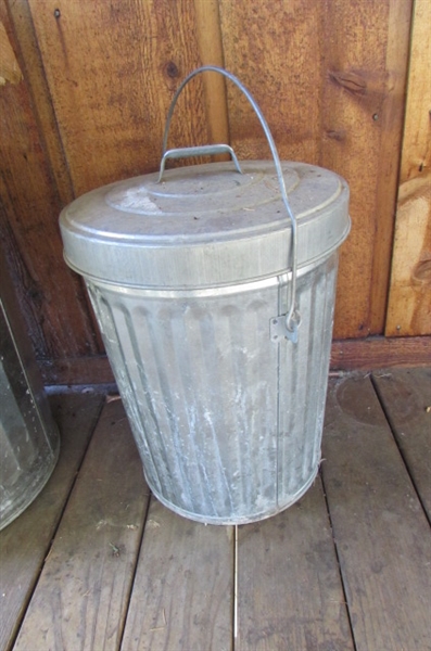 2 GALVANIZED CANS WITH WILD ANIMAL FEED & BIRD FEEDERS