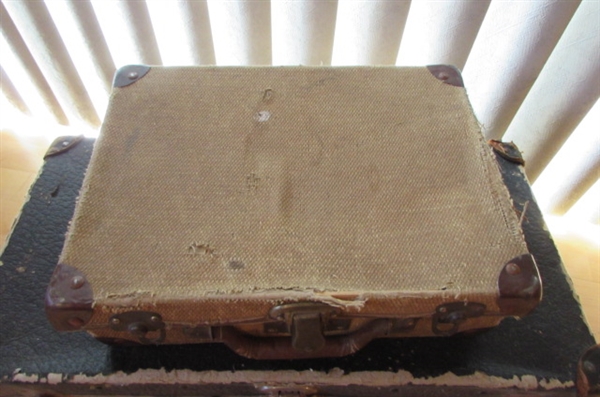 2 VINTAGE/ANTIQUE CARDBOARD SUITCASES