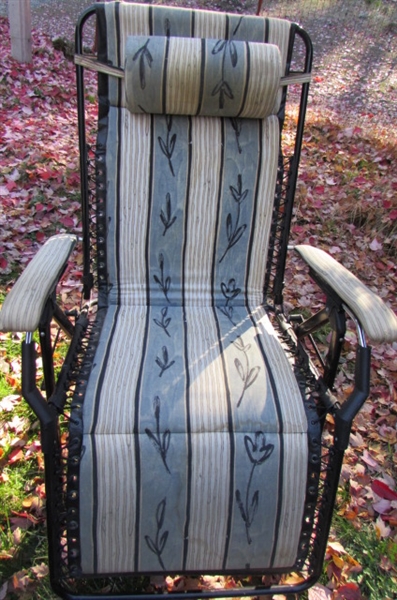 PAIR OF FOLDING LOUNGE CHAIRS FOR YOUR PATIO/YARD