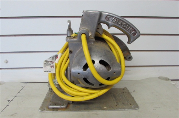 VINTAGE PORTER-CABLE SPEEDMATIC-89 CIRCULAR SAW