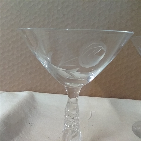 MARTINI GLASSES