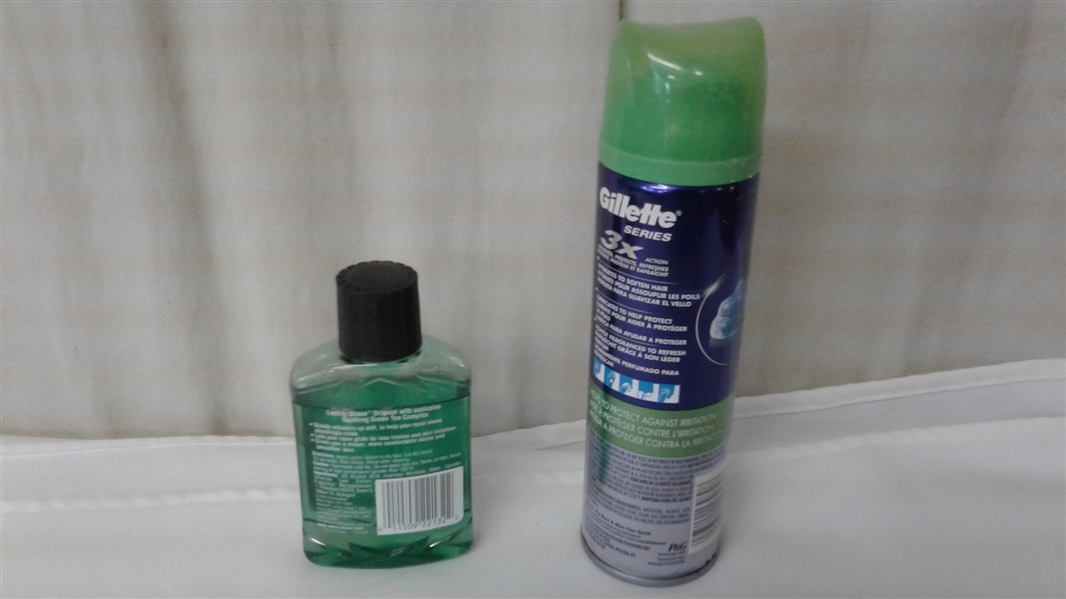MENS GROOMING LOT INCLUDING NORELCO REPLACEMENT HEADS