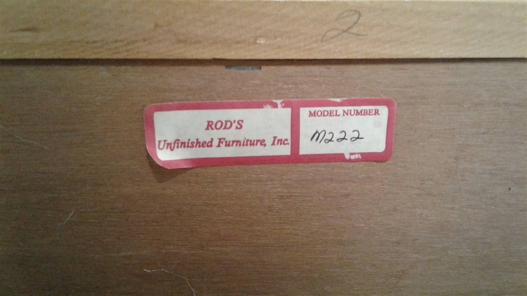 2 DRAWER BLONDE WOOD NIGHTSTAND *MATCHES LOT 22*
