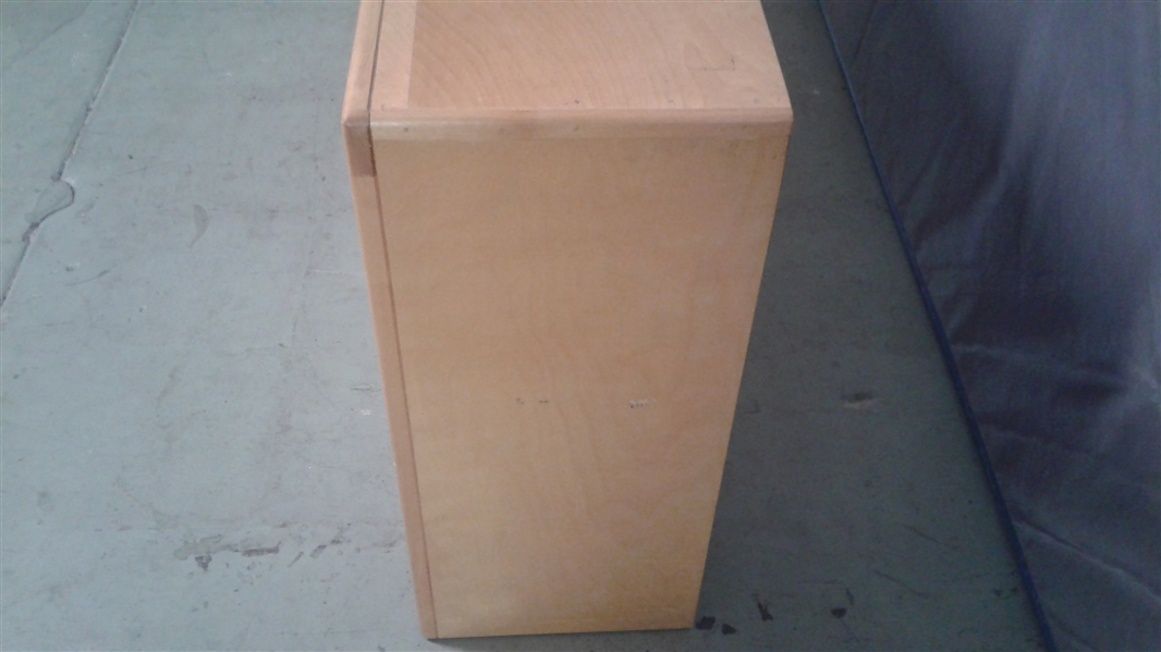 SHORT BLONDE WOOD BOOK CASE