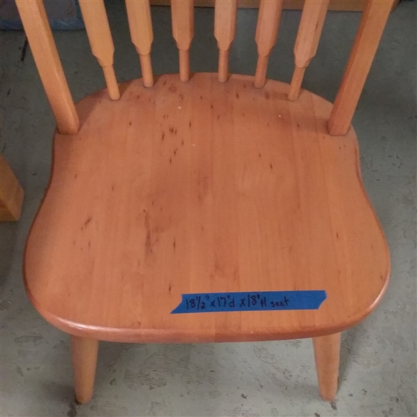 LARGE WOOD DINING TABLE & CHAIRS