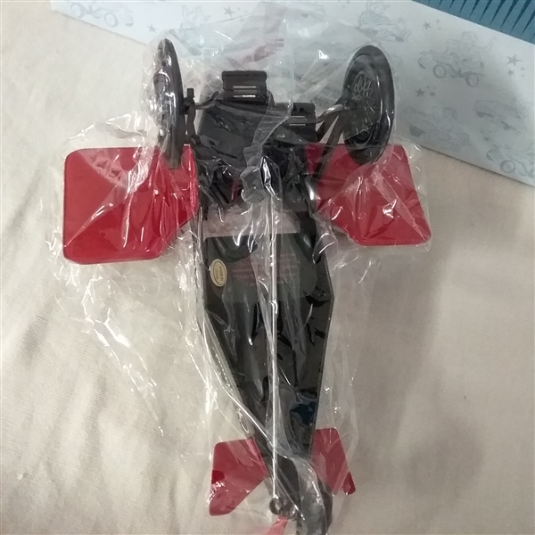 VINTAGE HALLMARK KIDDIE CAR CLASSICS CUSTOM BIPLANE 