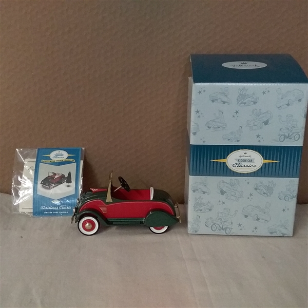 VINTAGE HALLMARK KIDDIE CAR CLASSIC 1934 CHRISTMAS CLASSIC 