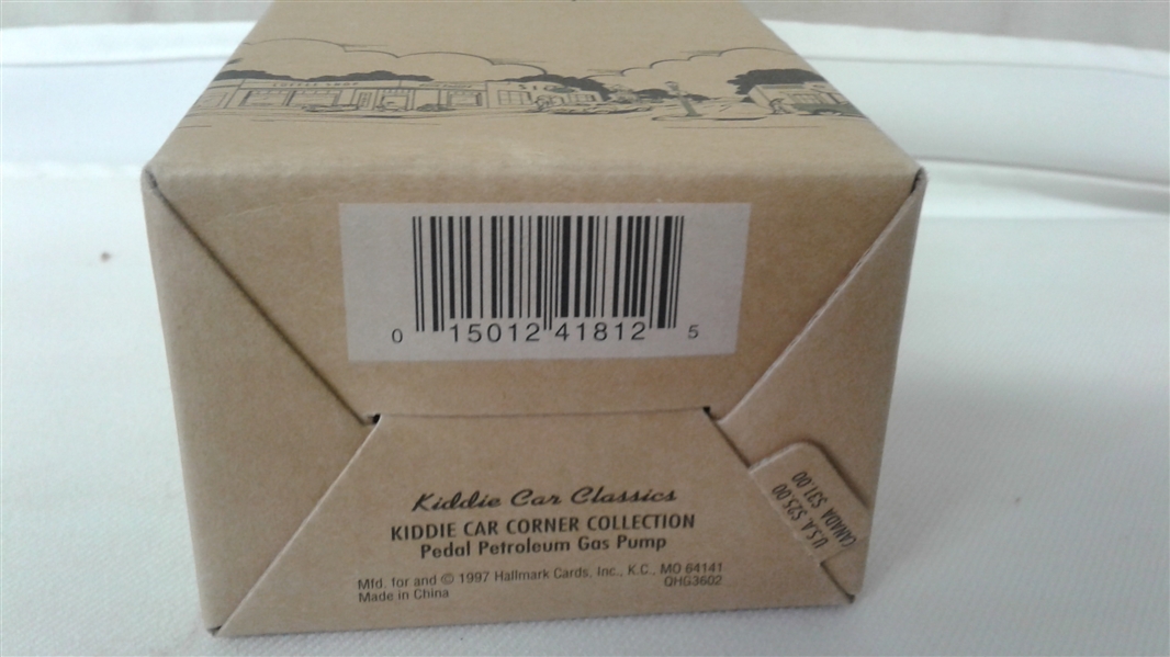 VINTAGE HALLMARK KIDDIE CAR CORNER COLLECTION