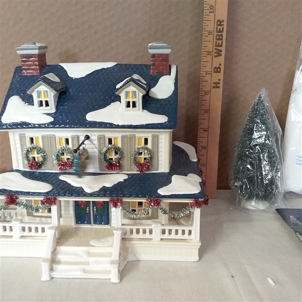 DEPARTMENT 56 SNOWY PINES INN GIFT SET