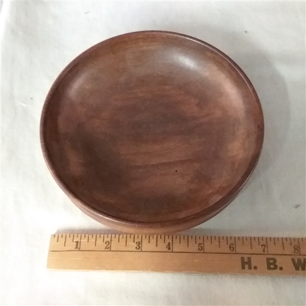 BEAUTIFUL WOOD. FRAME, WOOD BOWL, THERMOMETER & CLOCK