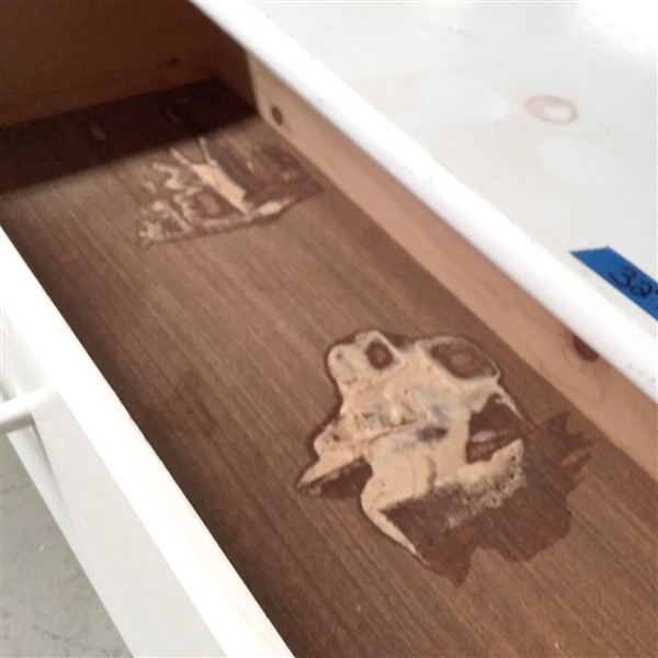 5 DRAWER DRESSER