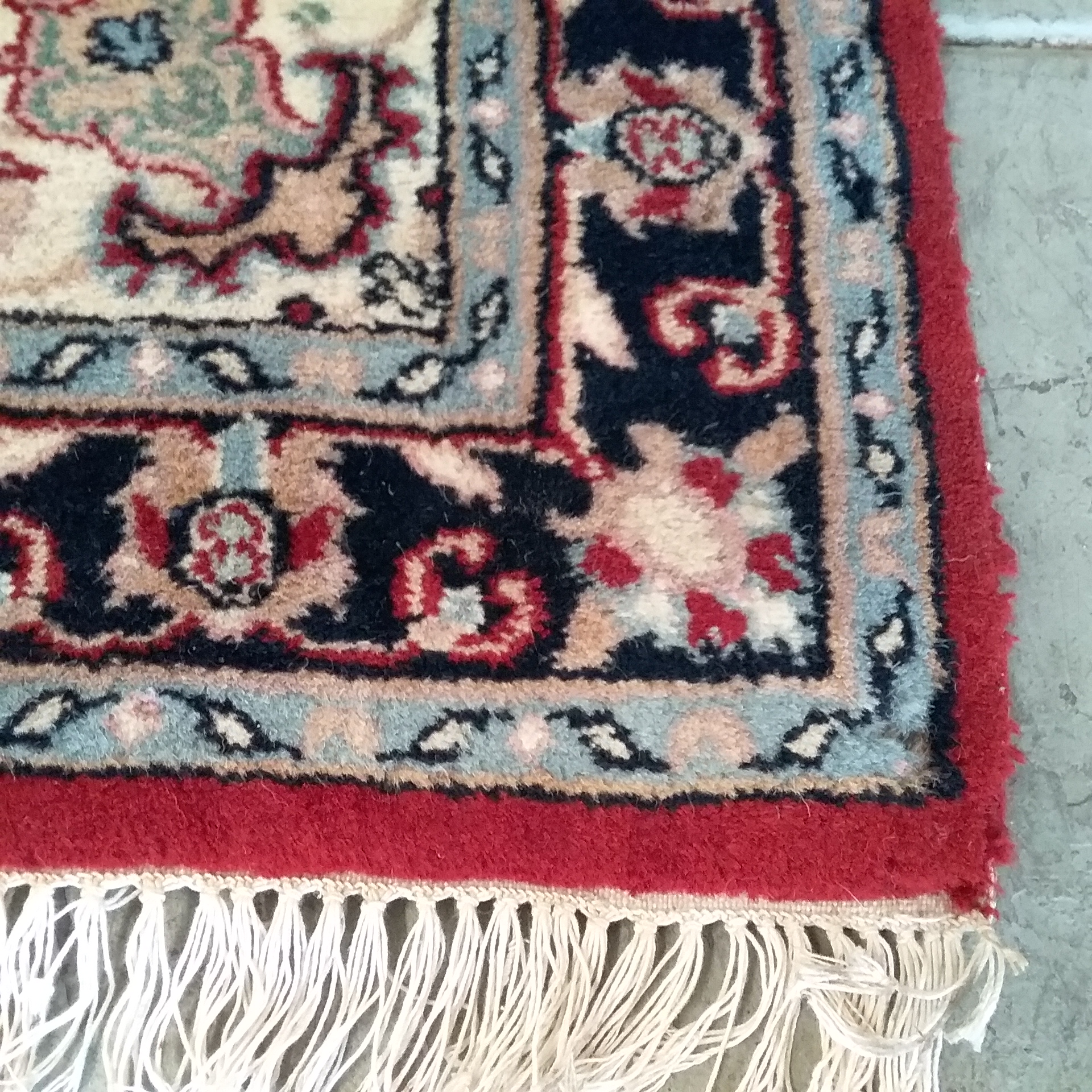 Lot Detail - WOVEN WOOL RUG
