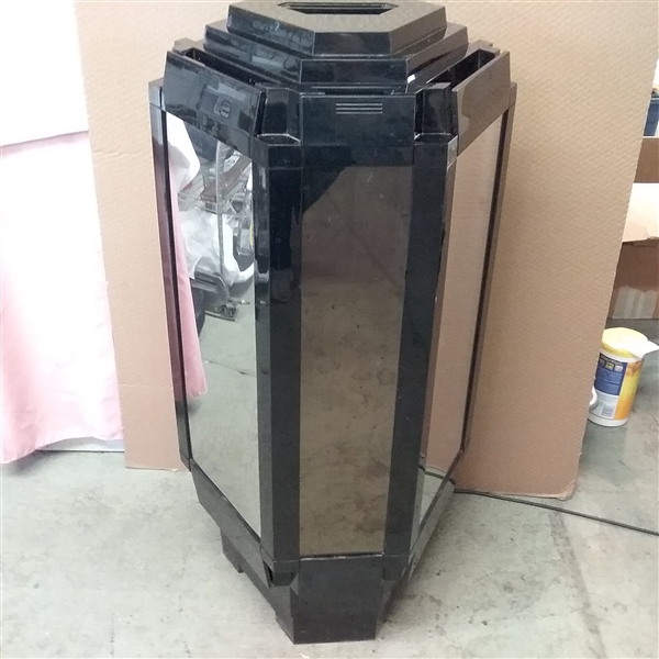 PHOTOTRON  SELF CONTAINED HYDROPONIC GROW BOX