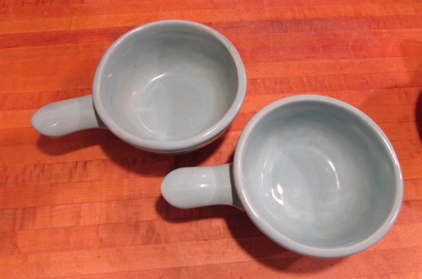 5 VINTAGE MCCOY HANDLED BEAN BOWLS