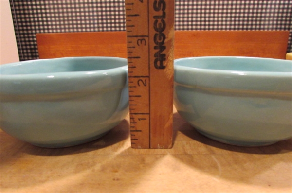 5 VINTAGE MCCOY HANDLED BEAN BOWLS