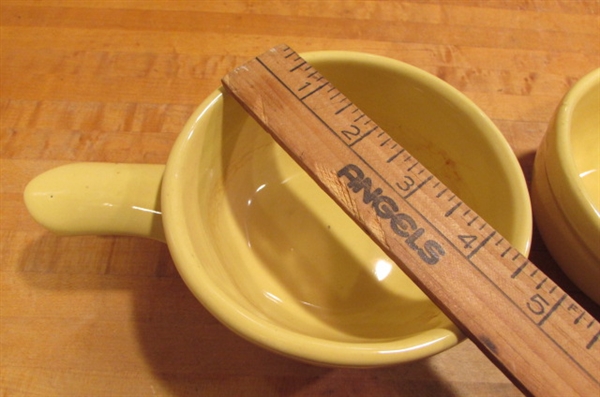 5 VINTAGE MCCOY HANDLED BEAN BOWLS