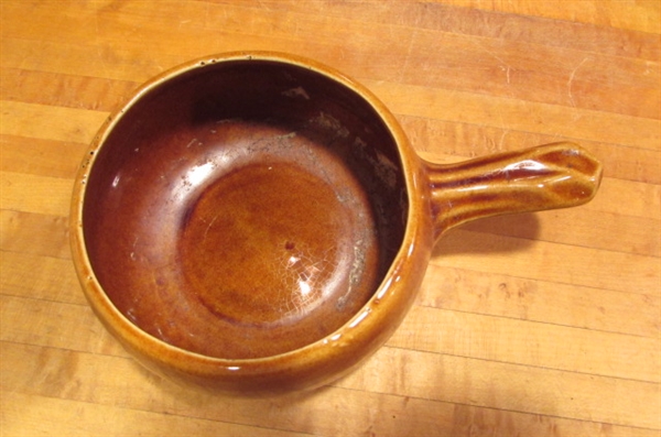 5 VINTAGE MCCOY HANDLED BEAN BOWLS