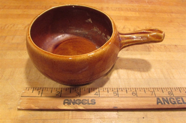 5 VINTAGE MCCOY HANDLED BEAN BOWLS