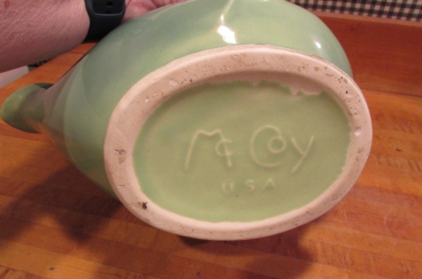 VINTAGE GREEN/YELLOW OMBRE MCCOY TEAPOT