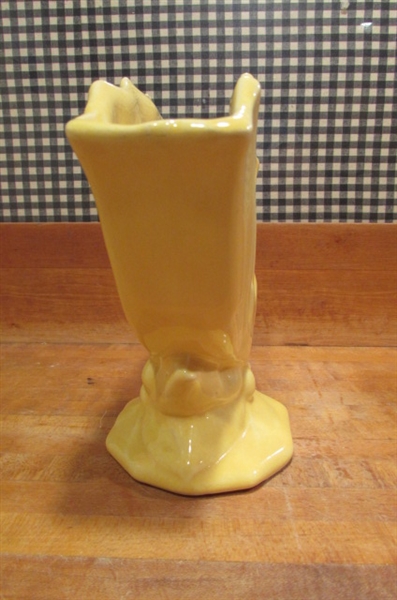 VINTAGE YELLOW MCCOY POTTERY VASE AND JARDINIERE