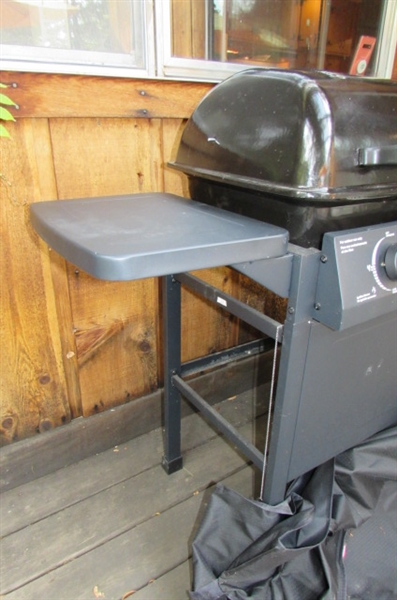 SMALL PROPANE BBQ WITH COVER & ACCESSORIES