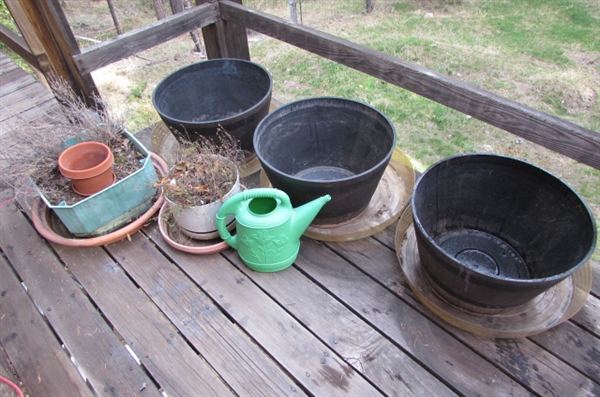 PLASTIC PLANTERS WITH DRIP TRAYS & A WATERING CAN