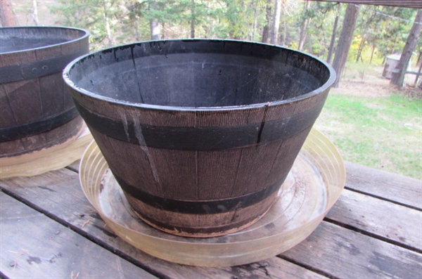 PLASTIC PLANTERS WITH DRIP TRAYS & A WATERING CAN