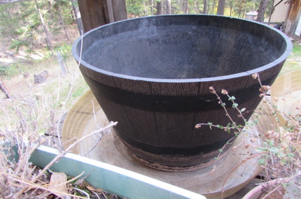 PLASTIC PLANTERS WITH DRIP TRAYS & A WATERING CAN