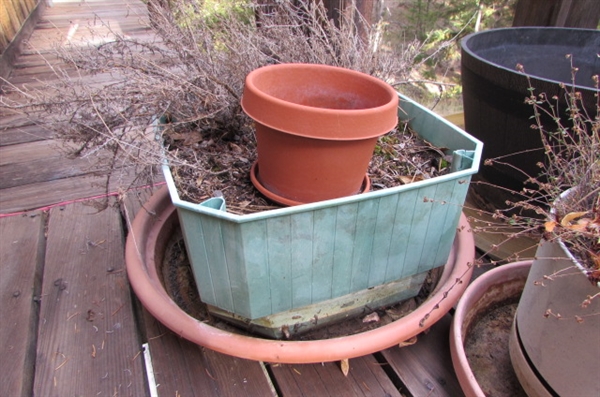 PLASTIC PLANTERS WITH DRIP TRAYS & A WATERING CAN