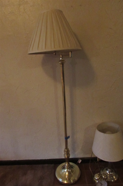 GOLD TONE FLOOR AND TABLE LAMP WITH SWING OUT LIGHT, MAGAZINE HOLDER & ALARM CLOCK