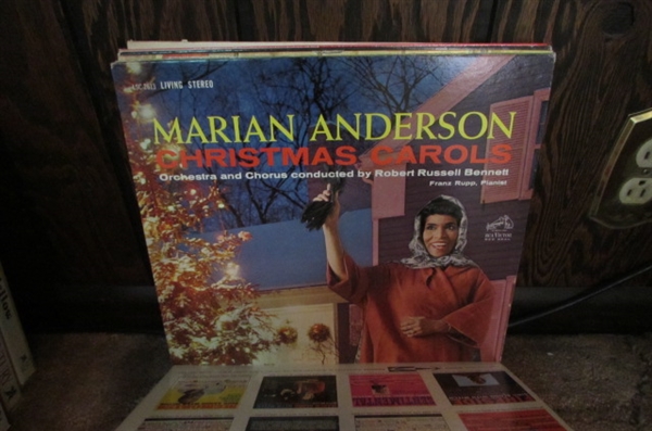 VINYL RECORDS - MISC SETS AND CHRISTMAS ALBUMS