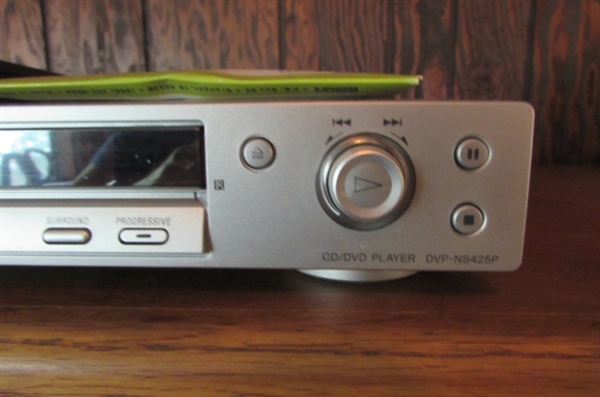 SONY CD/DVD PLAYER WITH REMOTE