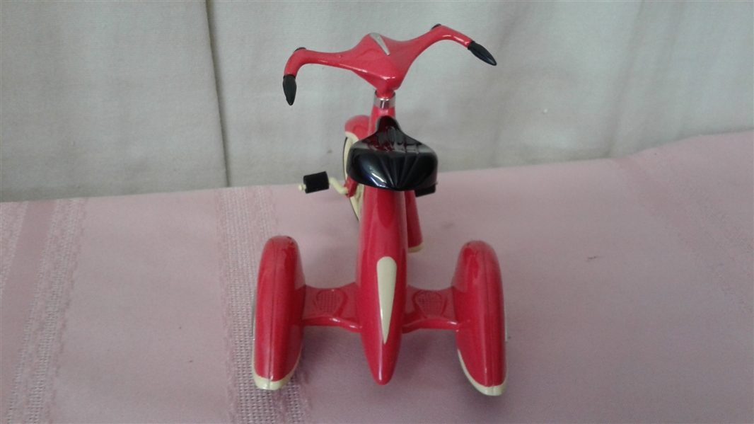 VINTAGE HALLMARK KIDDIE CAR CLASSICS 1935 SKY KING VELOCIPEDE