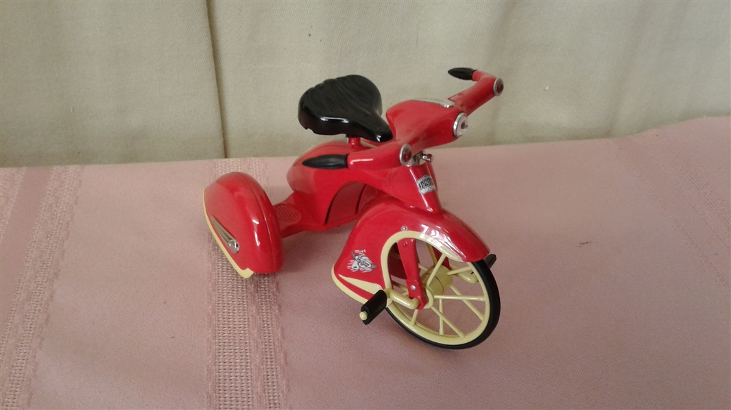 VINTAGE HALLMARK KIDDIE CAR CLASSICS 1935 SKY KING VELOCIPEDE