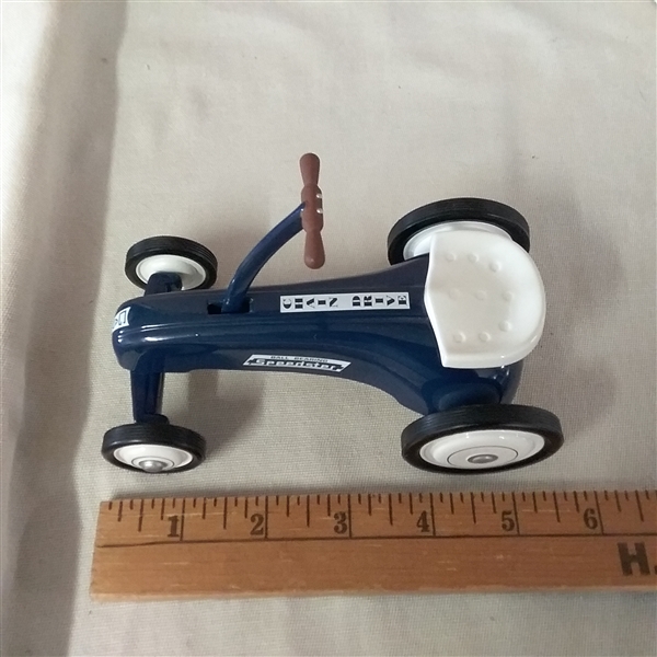 VINTAGE HALLMARK KIDDIE CAR CLASSICS 1963 GARTON SPEEDSTER