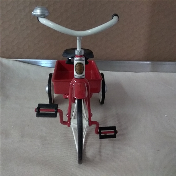 VINTAGE HALLMARK KIDDIE CAR CLASSICS 1950 GARTON DELIVERY CYCLE
