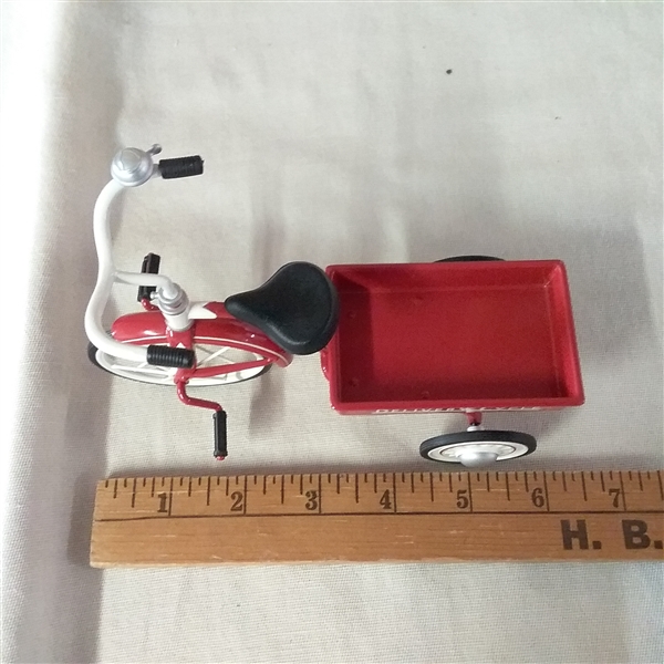 VINTAGE HALLMARK KIDDIE CAR CLASSICS 1950 GARTON DELIVERY CYCLE