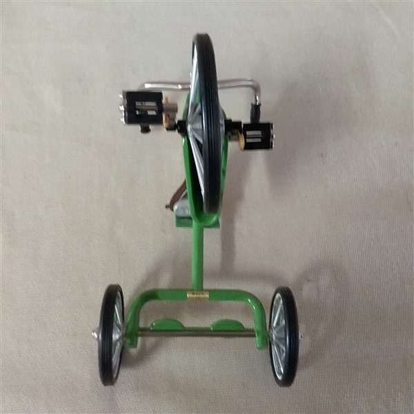 VINTAGE HALLMARK KIDDIE CAR CLASSICS 1934 MICKEY MOUSE VELOCIPEDE