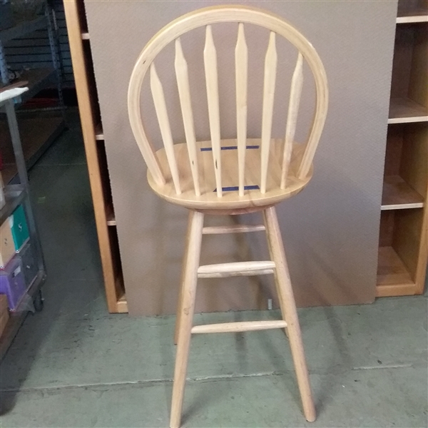 WOOD BAR STOOL