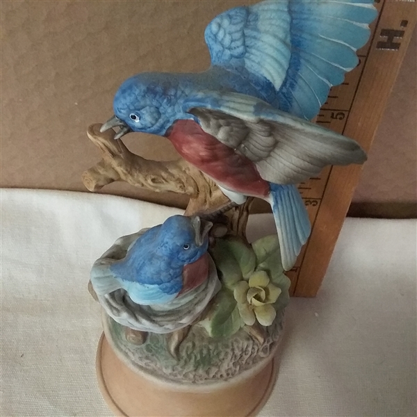 VINTAGE OTAGIRI JAPAN MUSIC BOX & BLUE BIRD MUSIC BOX