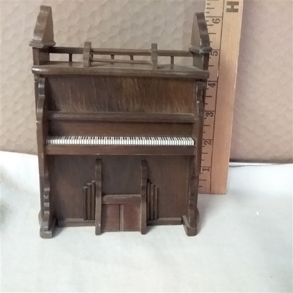 MUSIC BOXES