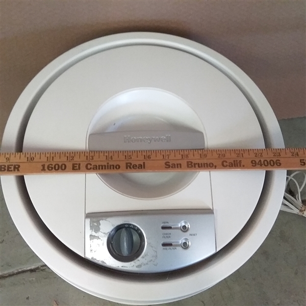HONEYWELL HEPA ALLERGEN REMOVER AIR CLEANER