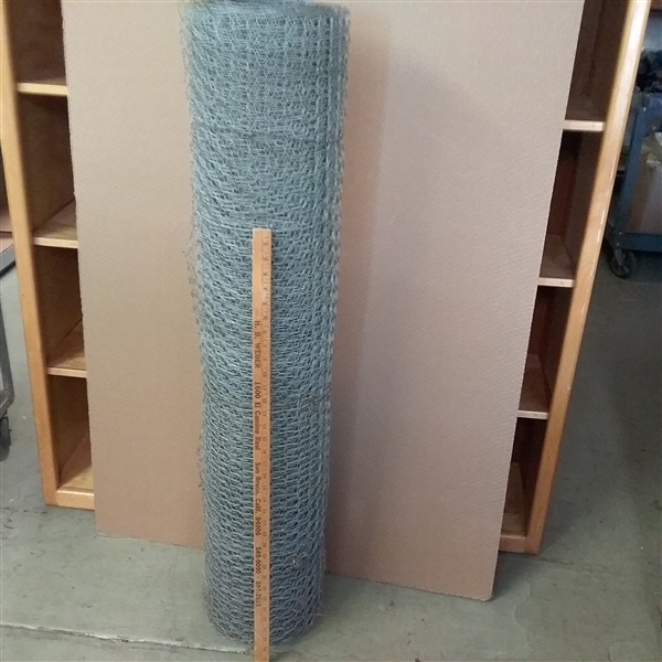 ROLL OF CHICKEN WIRE