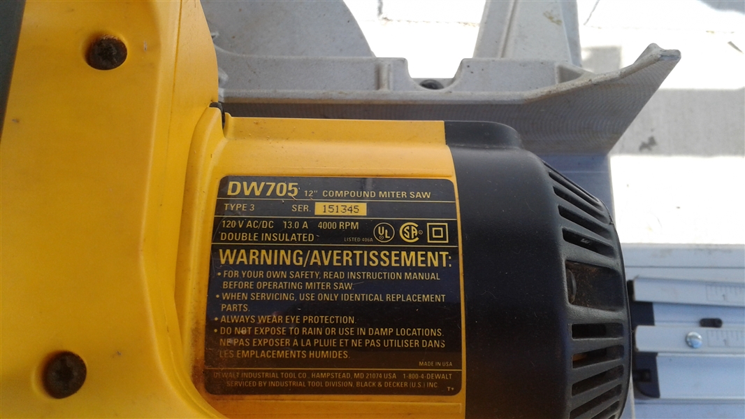 DEWALT 12 COMPOUND MITER SAW AND HEAVY DUTY STAND