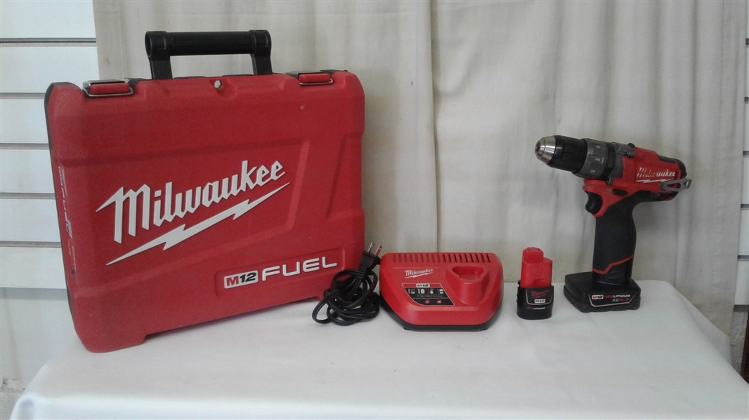 MILWAUKEE M12 FUEL1/2 DRILL/DRIVER