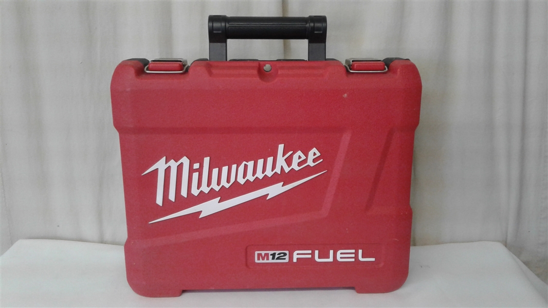 MILWAUKEE M12 FUEL1/2 DRILL/DRIVER